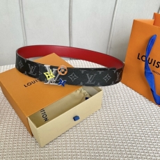 LOUIS VUITTON Belts